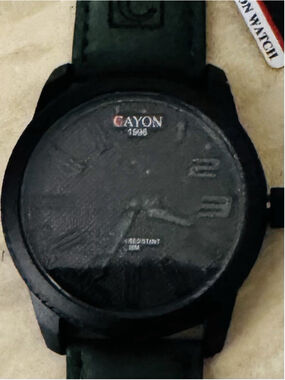 Cayon 1996 Green Leather Water-Resistant Analog Wristwatch with Box